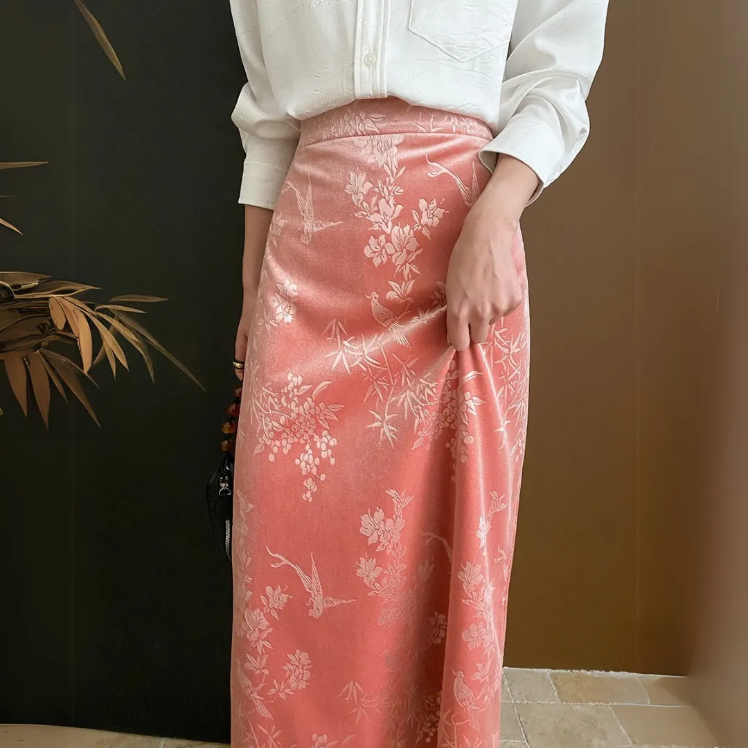 新中式提花丝绒直筒半身裙 Modern Chinese Jacquard Velvet Straight Midi Skirt