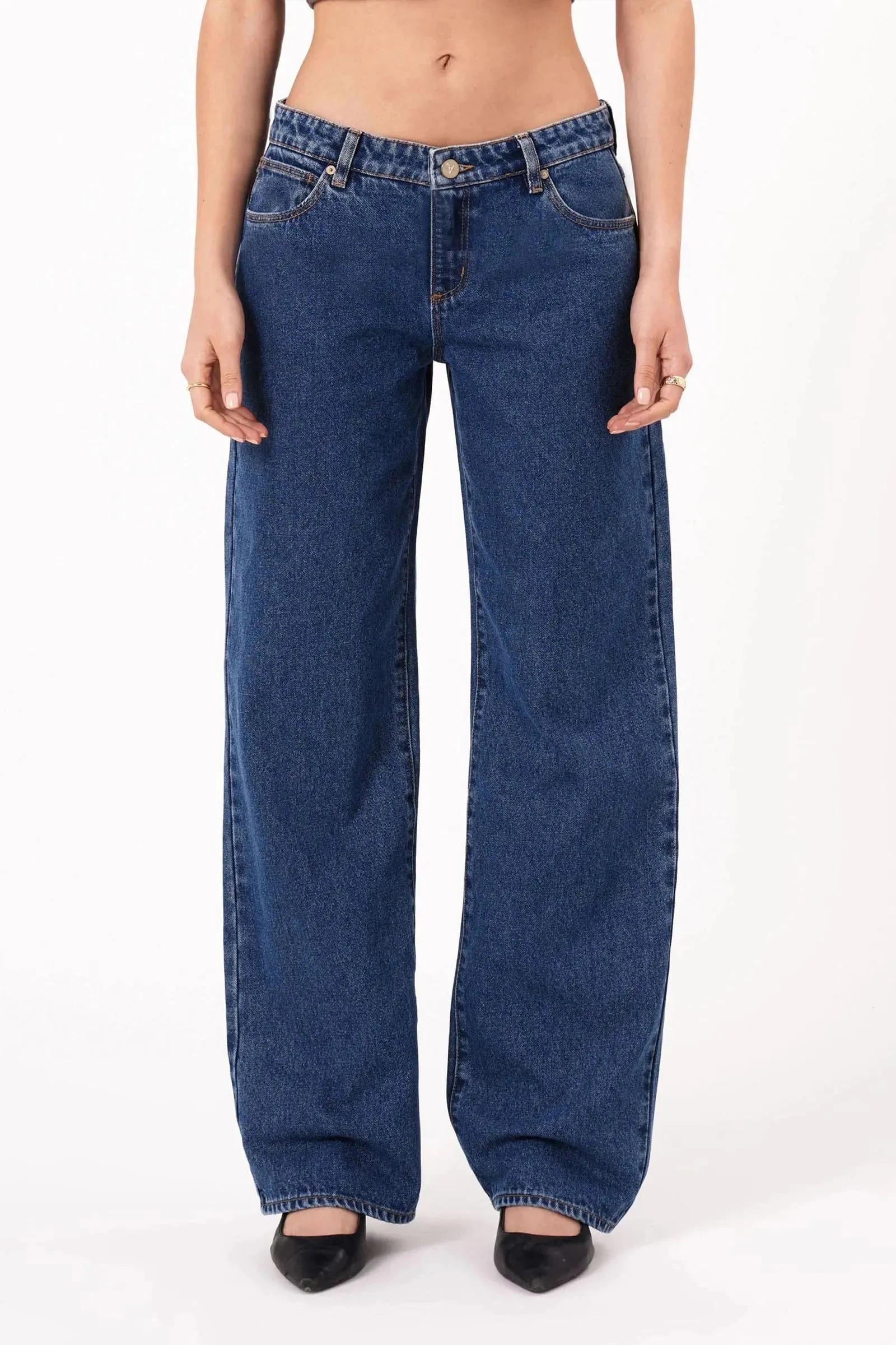 99 Low Baggy Bella