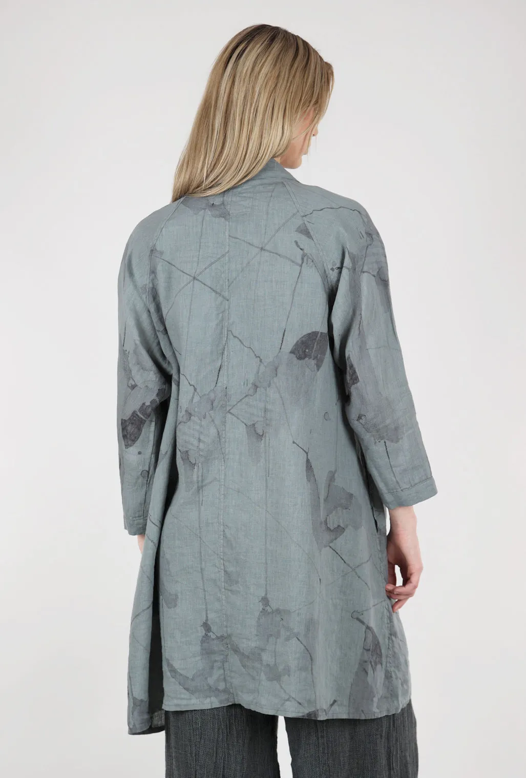 Faded Vines Linen Topper, Silver Sage