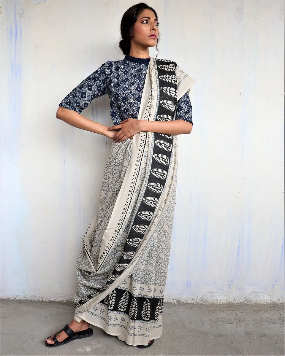Ivory Black Border Block Printed Cotton Mul Saree - God