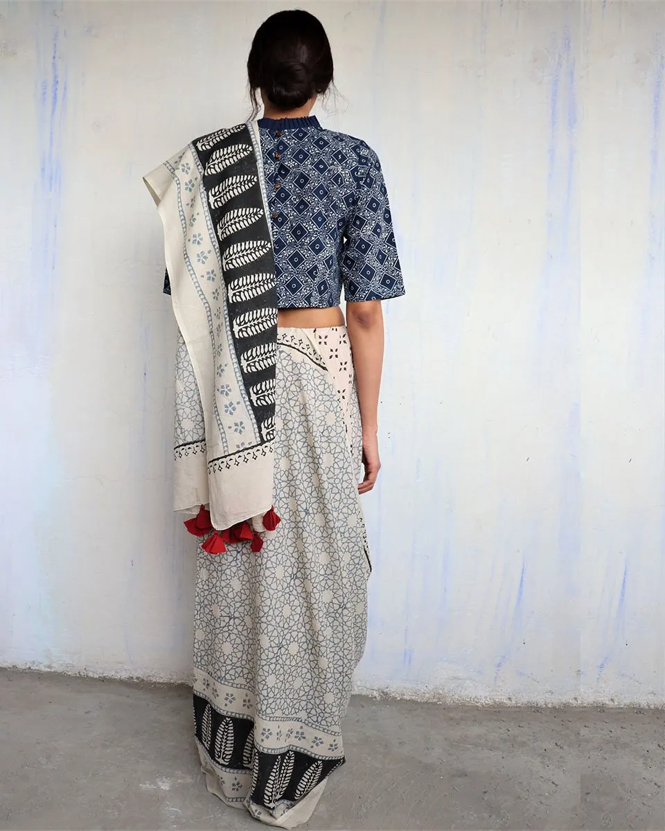 Ivory Black Border Block Printed Cotton Mul Saree - God
