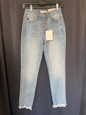KC7291L (relaxed & button fly)