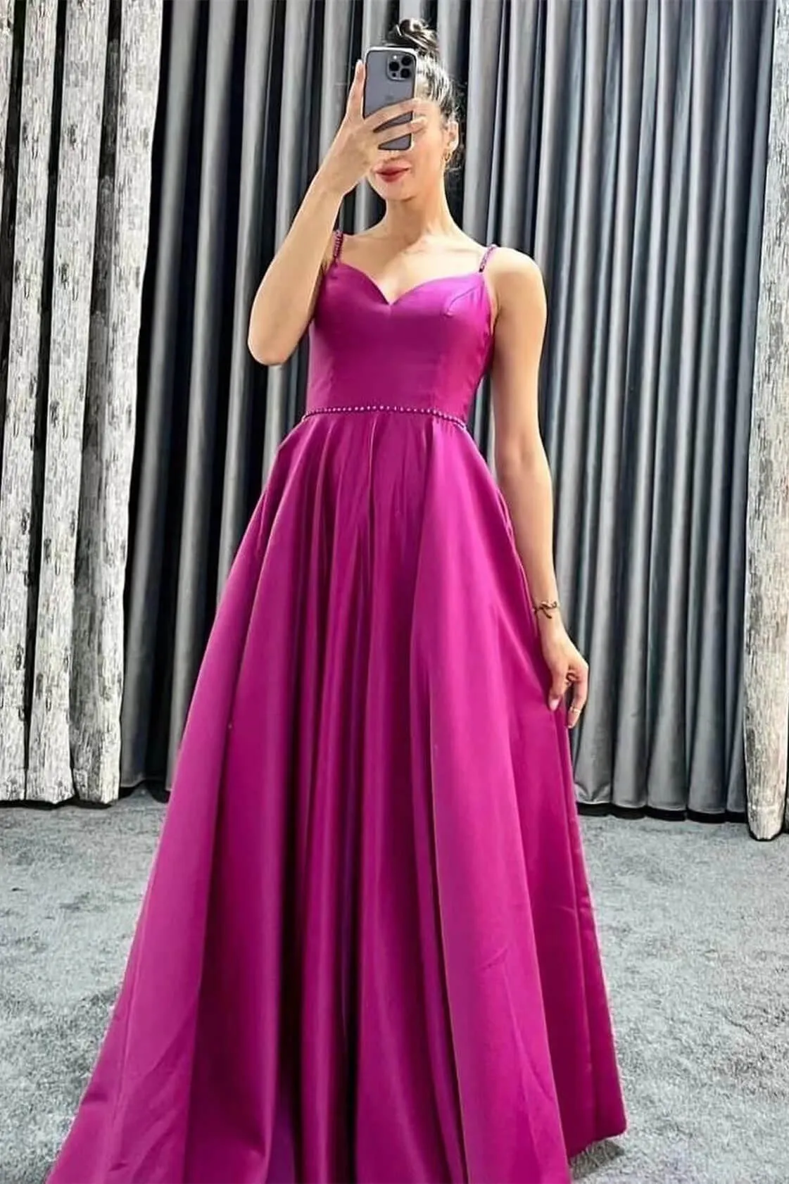 Long A-line Spaghetti Straps V-Neck Sleeveless Prom Dresses with Pockets