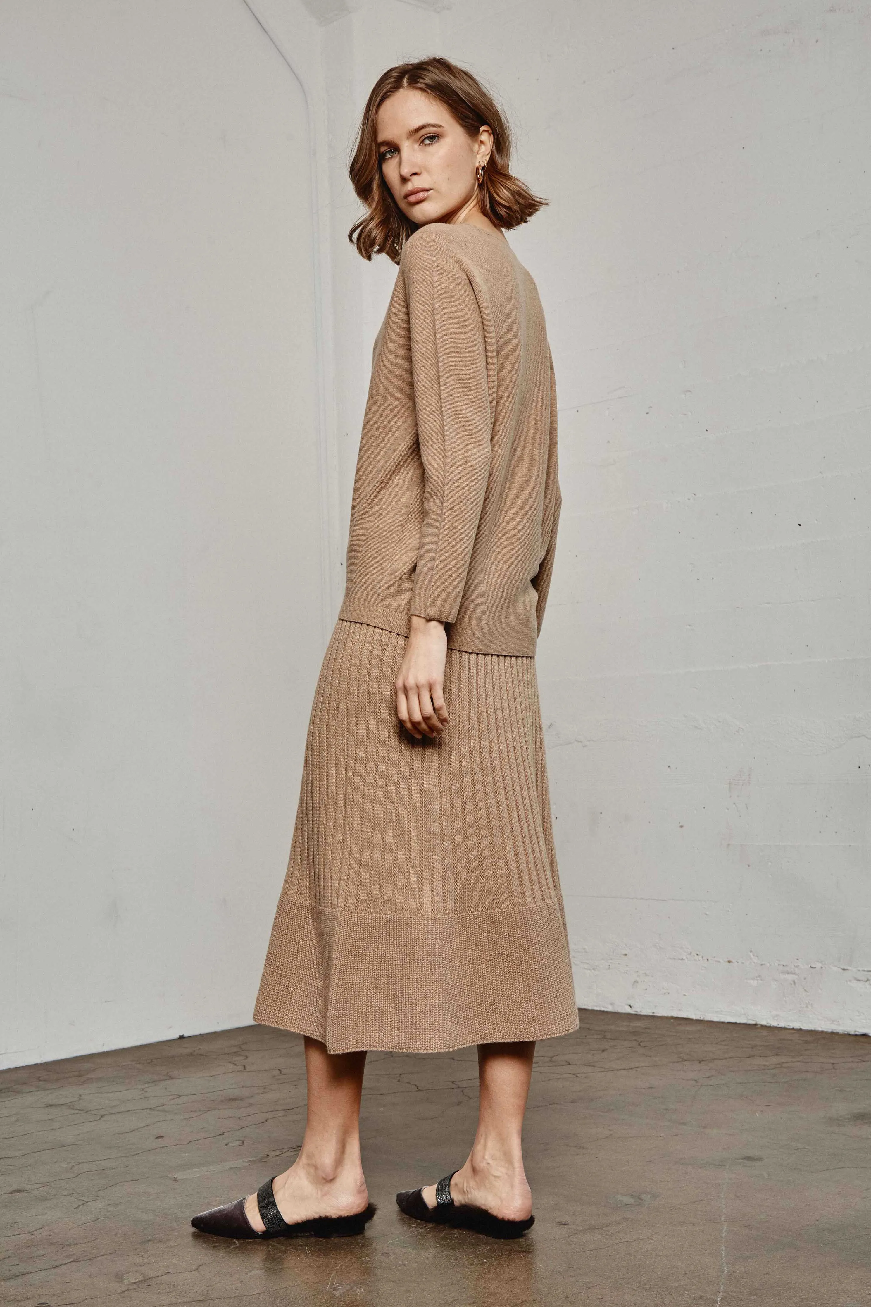 Long Ribbed Skirt