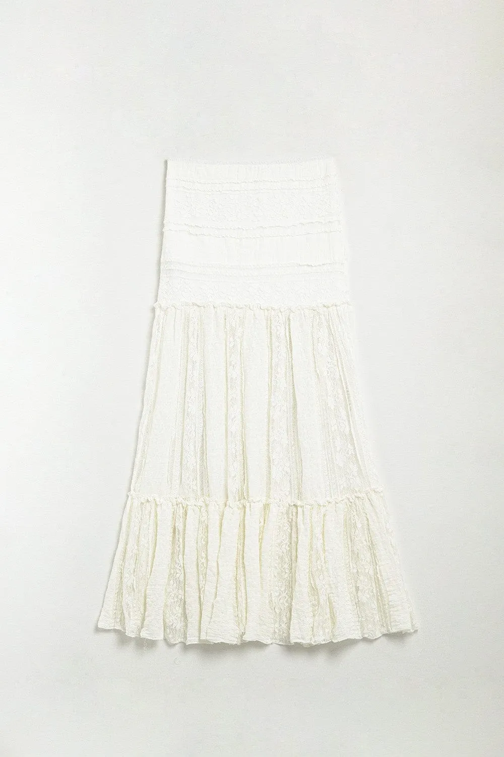 Long White Lace Skirt Fitted At The Waist