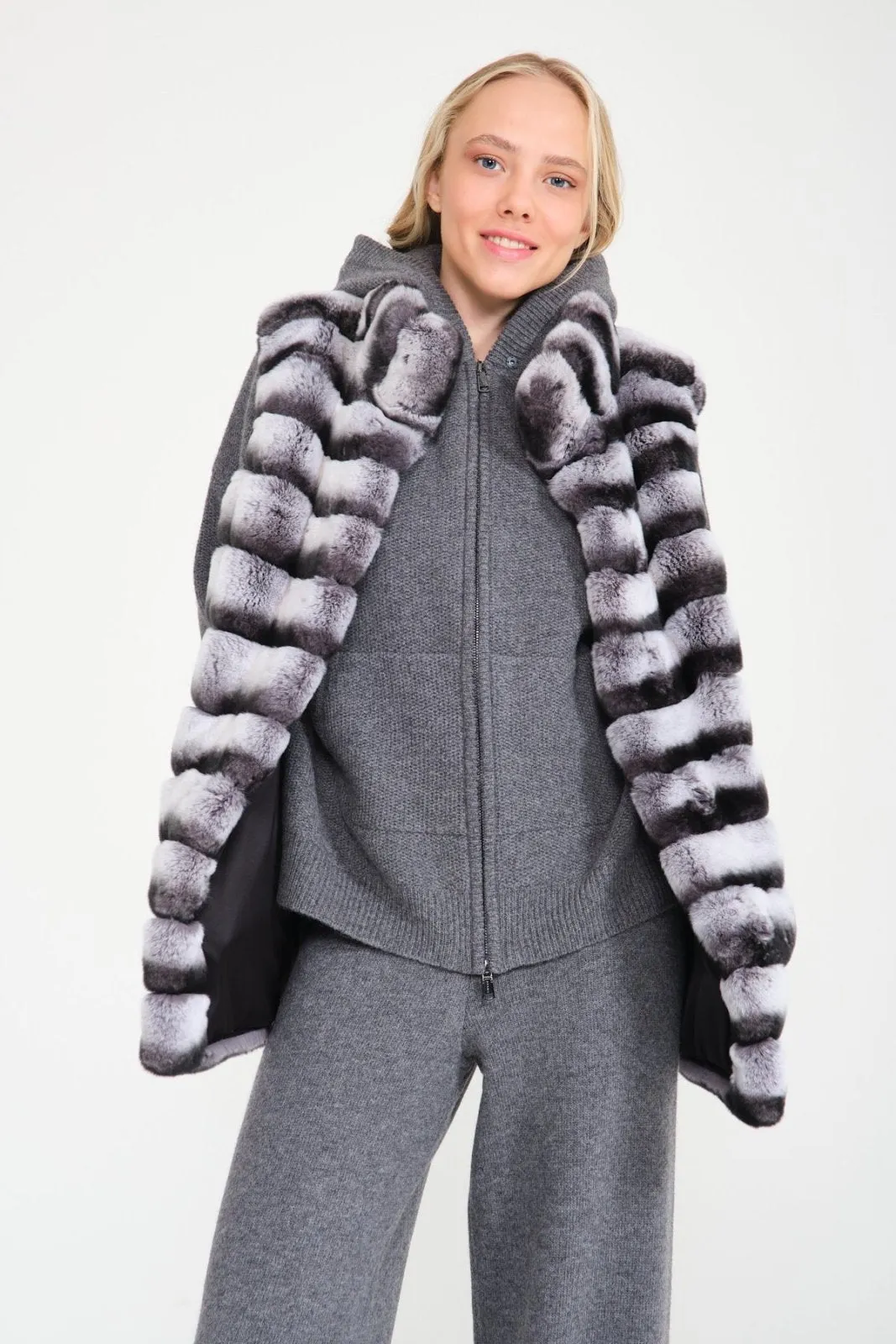 Naturel Grey Rex Fur Vest