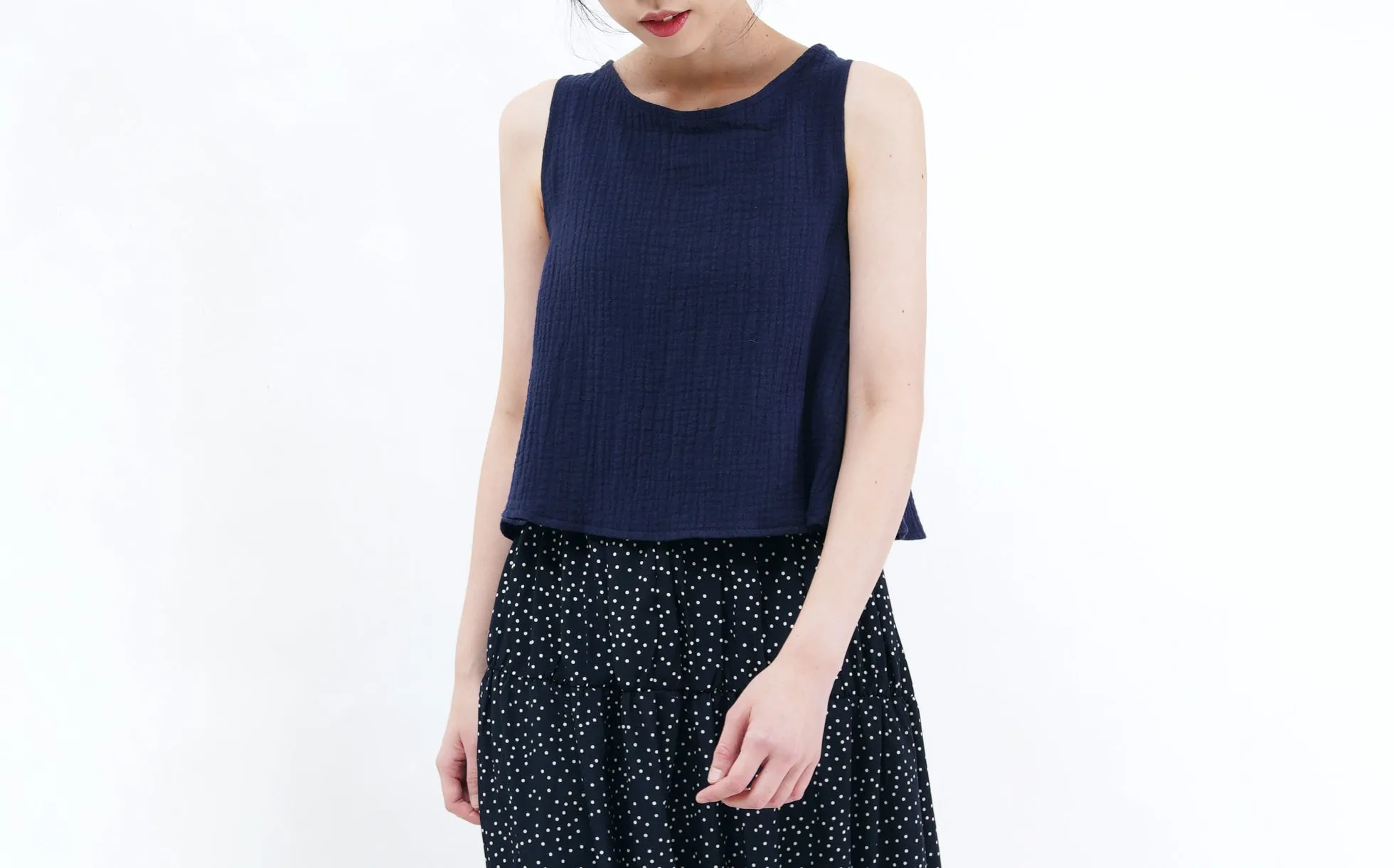 Navy texture vest w/ detail back
