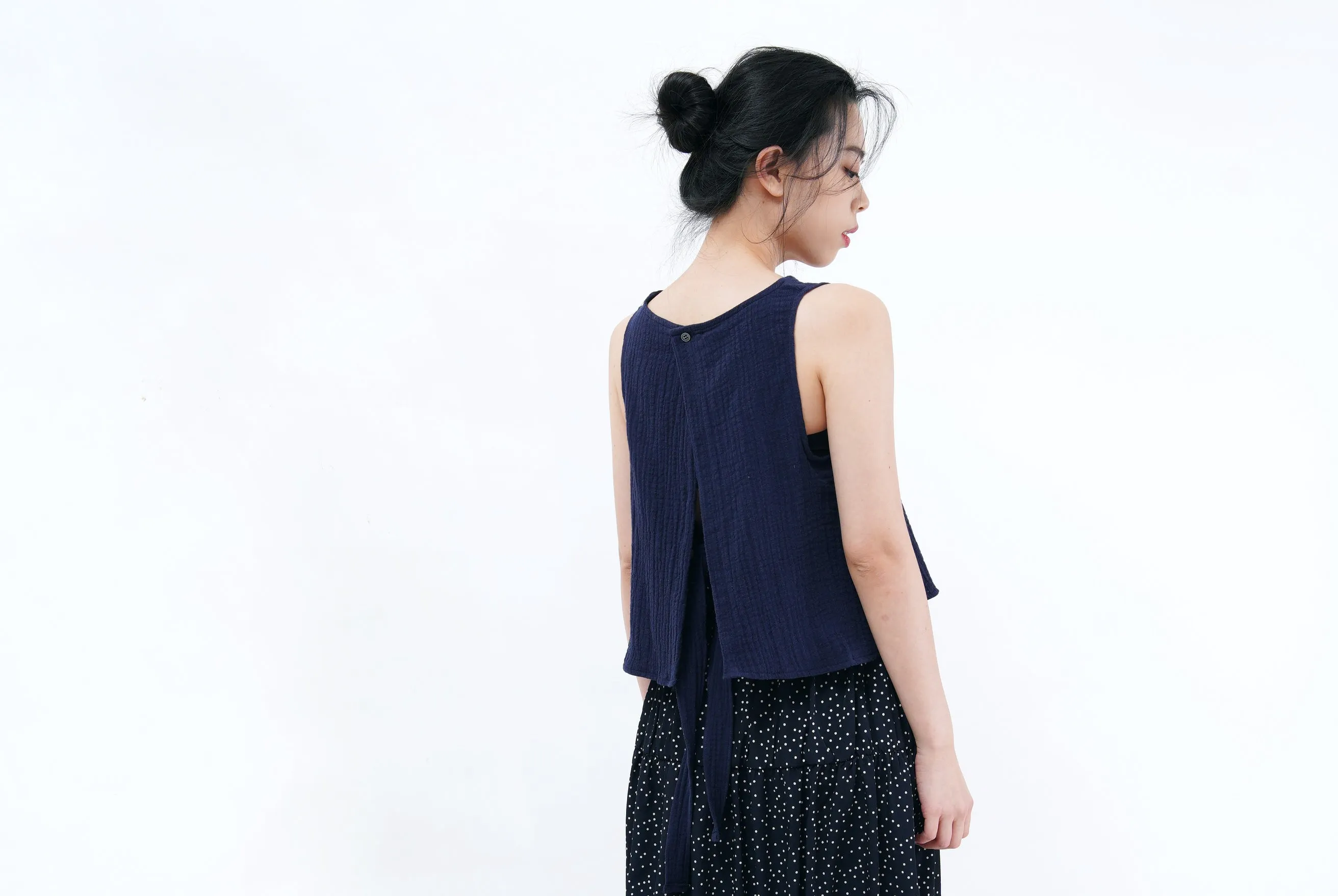 Navy texture vest w/ detail back
