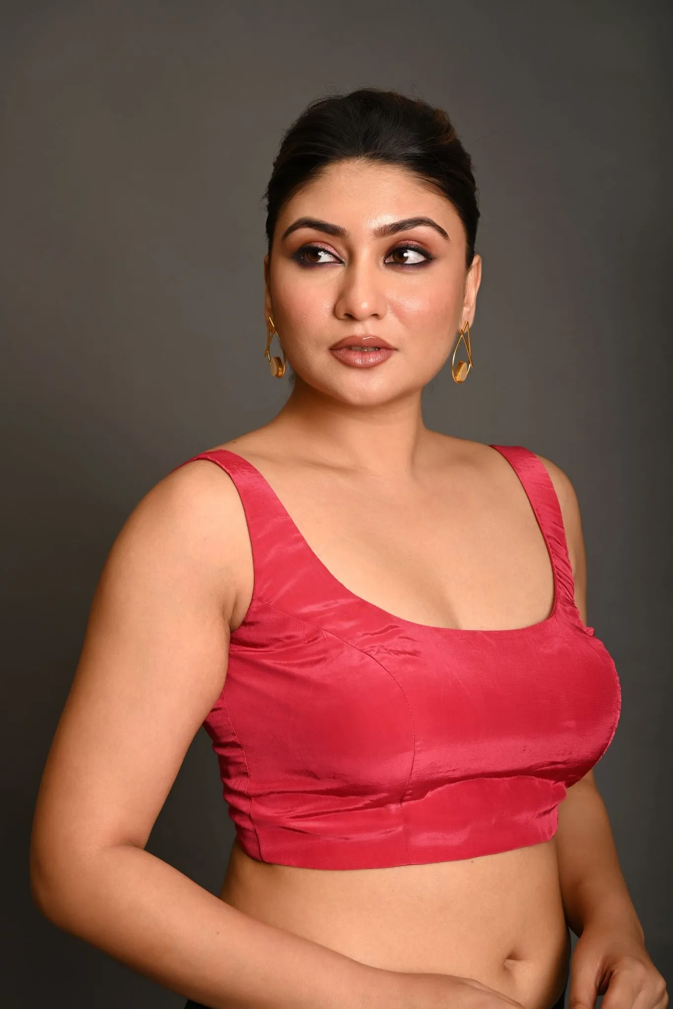Reddish Pink Blouse in Crepe Silk with U Neckline and Back closure