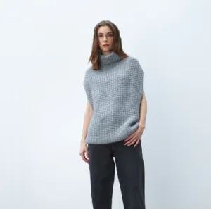 Solange Sweater Vest (Gray Owl)