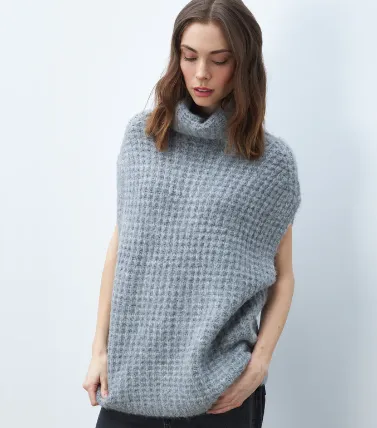 Solange Sweater Vest (Gray Owl)
