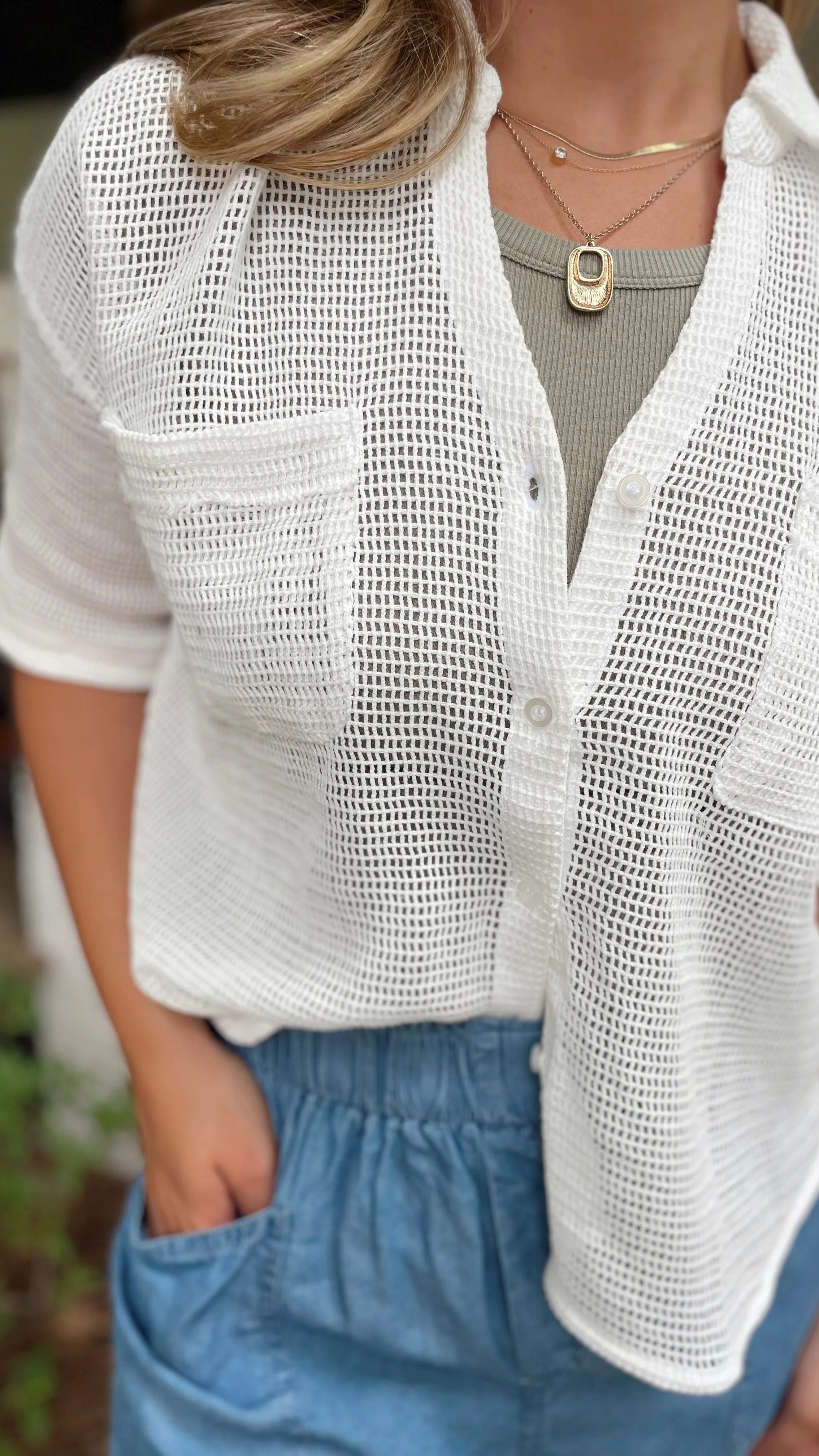 The Married In the Maldives Top