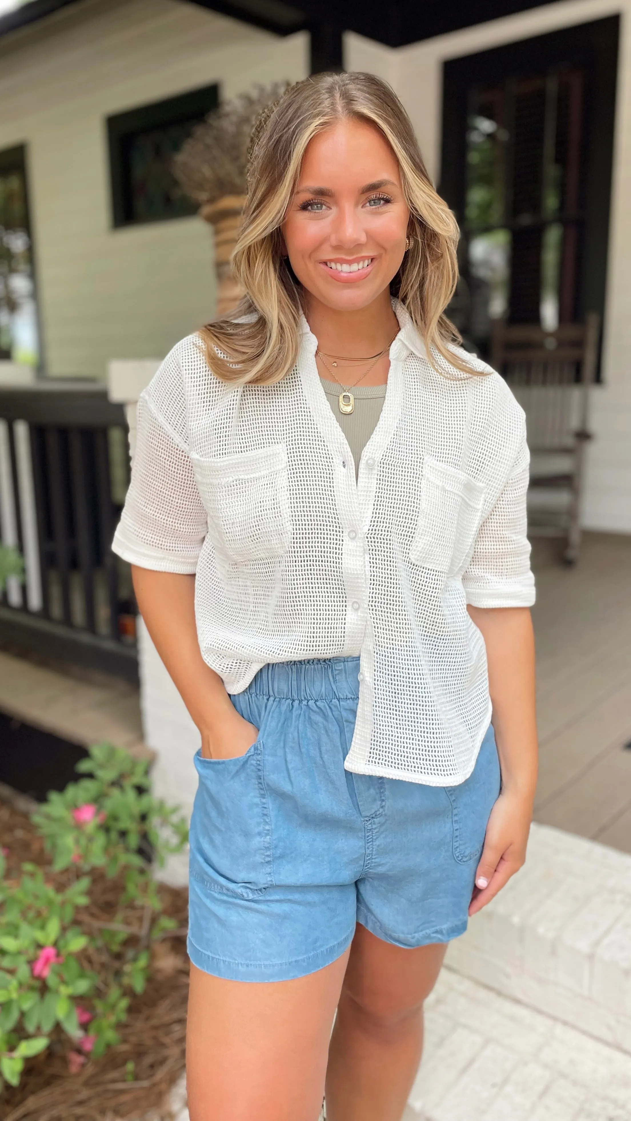 The Married In the Maldives Top