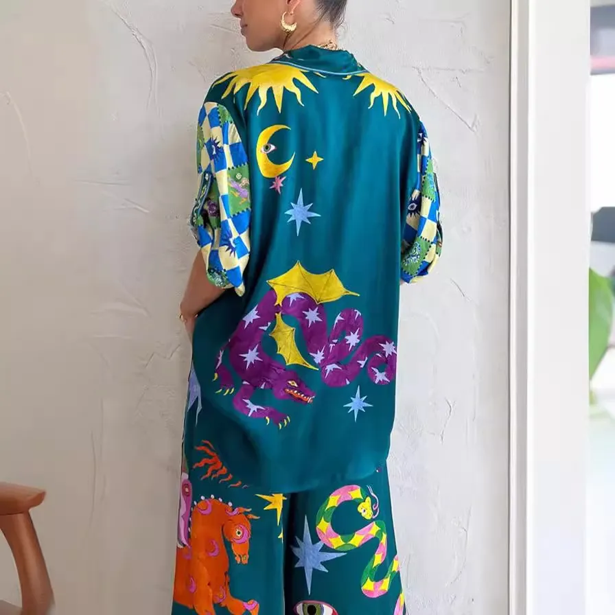 Unique Printed Half Sleeves Two Piece Set