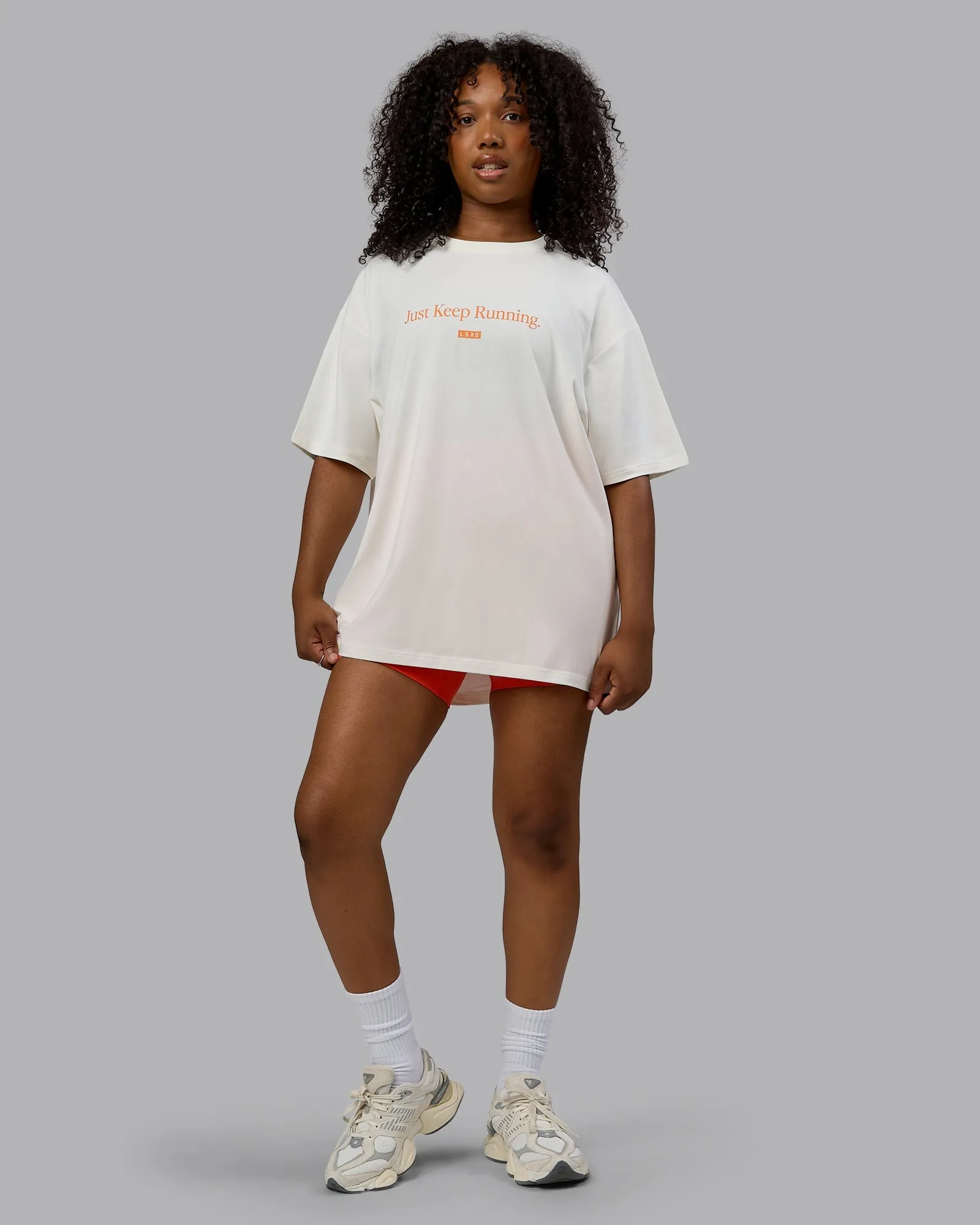 Unisex Just Keep Running FLXCotton Tee Oversize - Off White-Vibrant Orange
