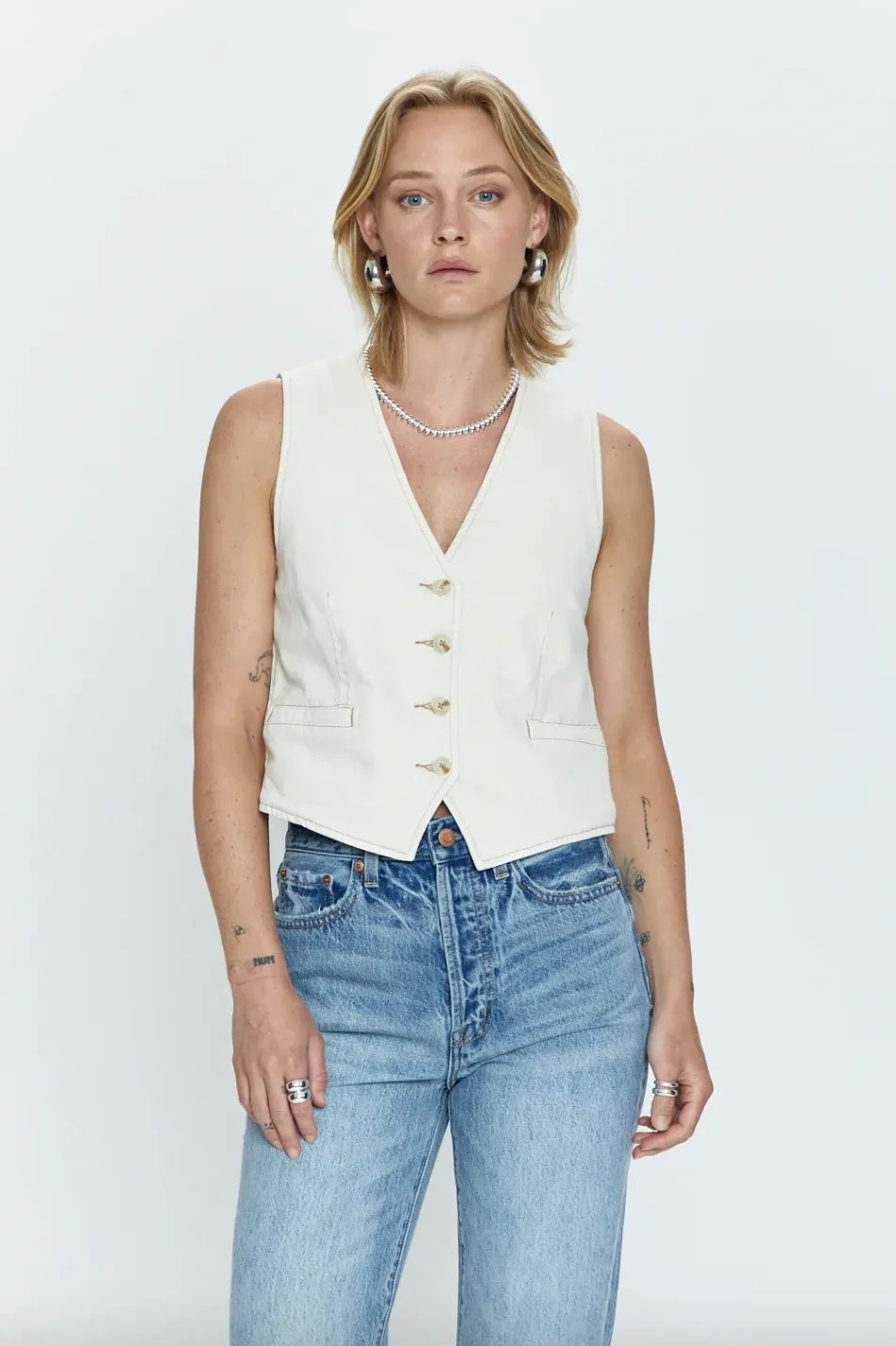 Vero Vest in Ecru
